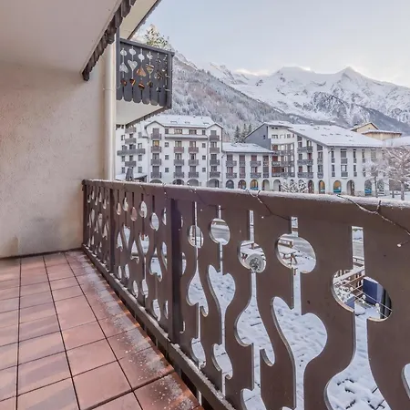 Cham Sud Chailloud102 Centre Balcony Views Sleeps 3 - Happy *